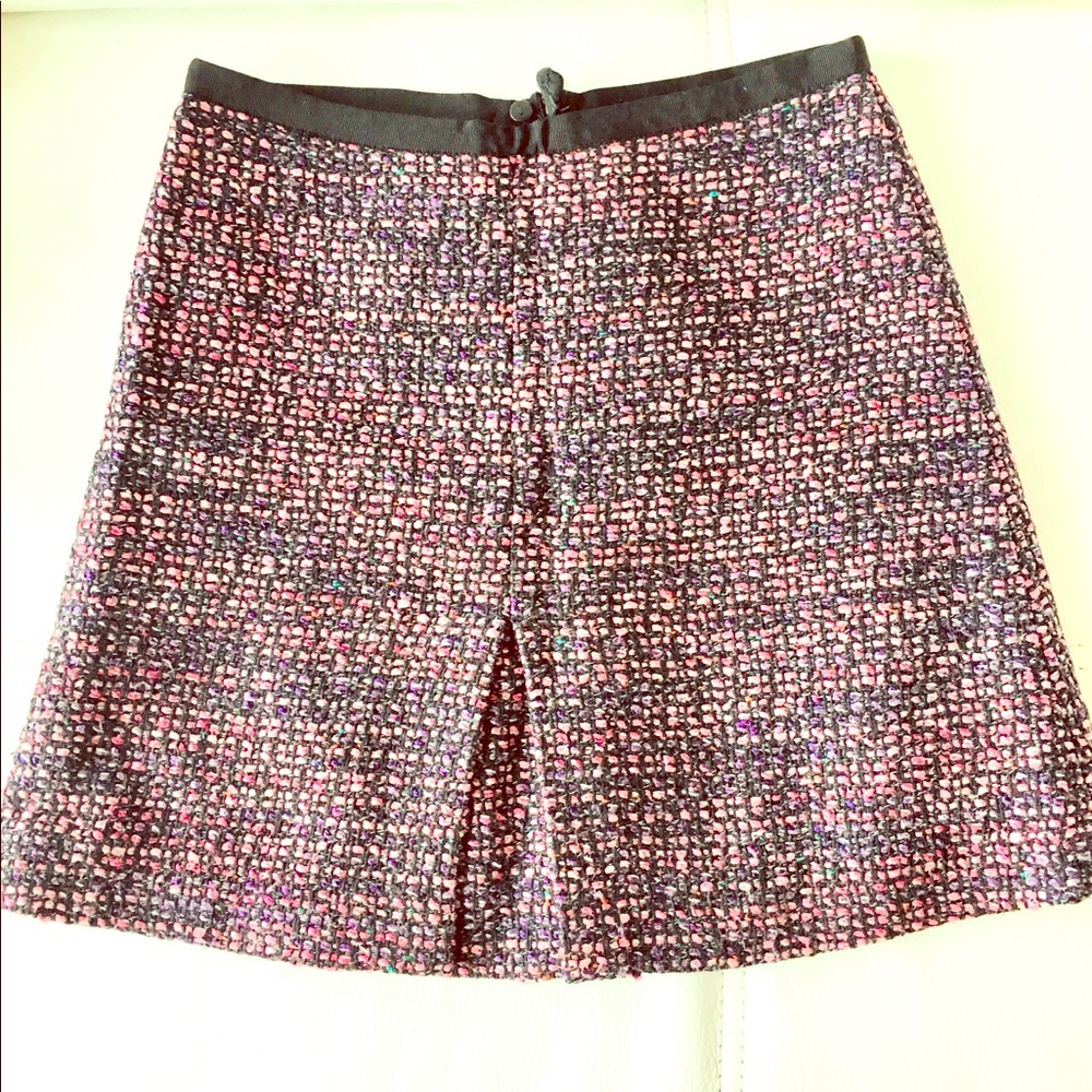 Tweed mini skirt